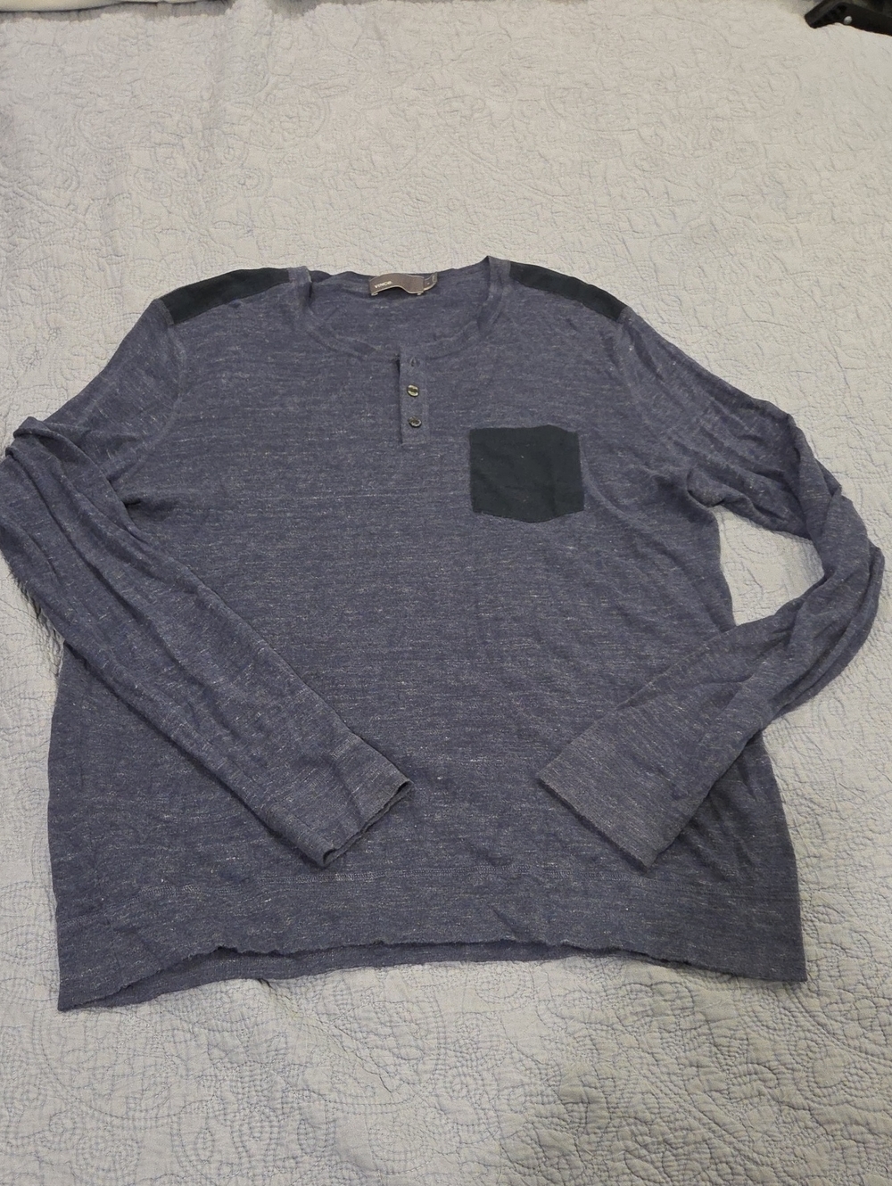 Vince Men's Navy Blue Long-Sleeve Henley with Dark Pocket Size L!